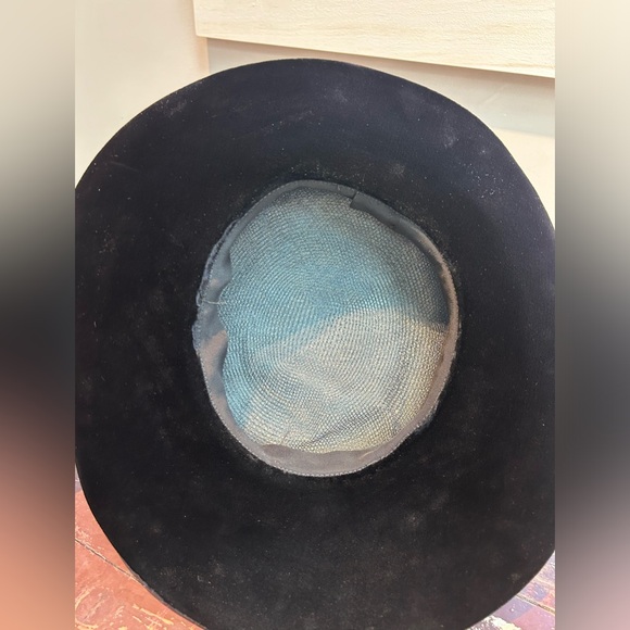 Vintage Blue Straw Hat with Velvet - Picture 4 of 5